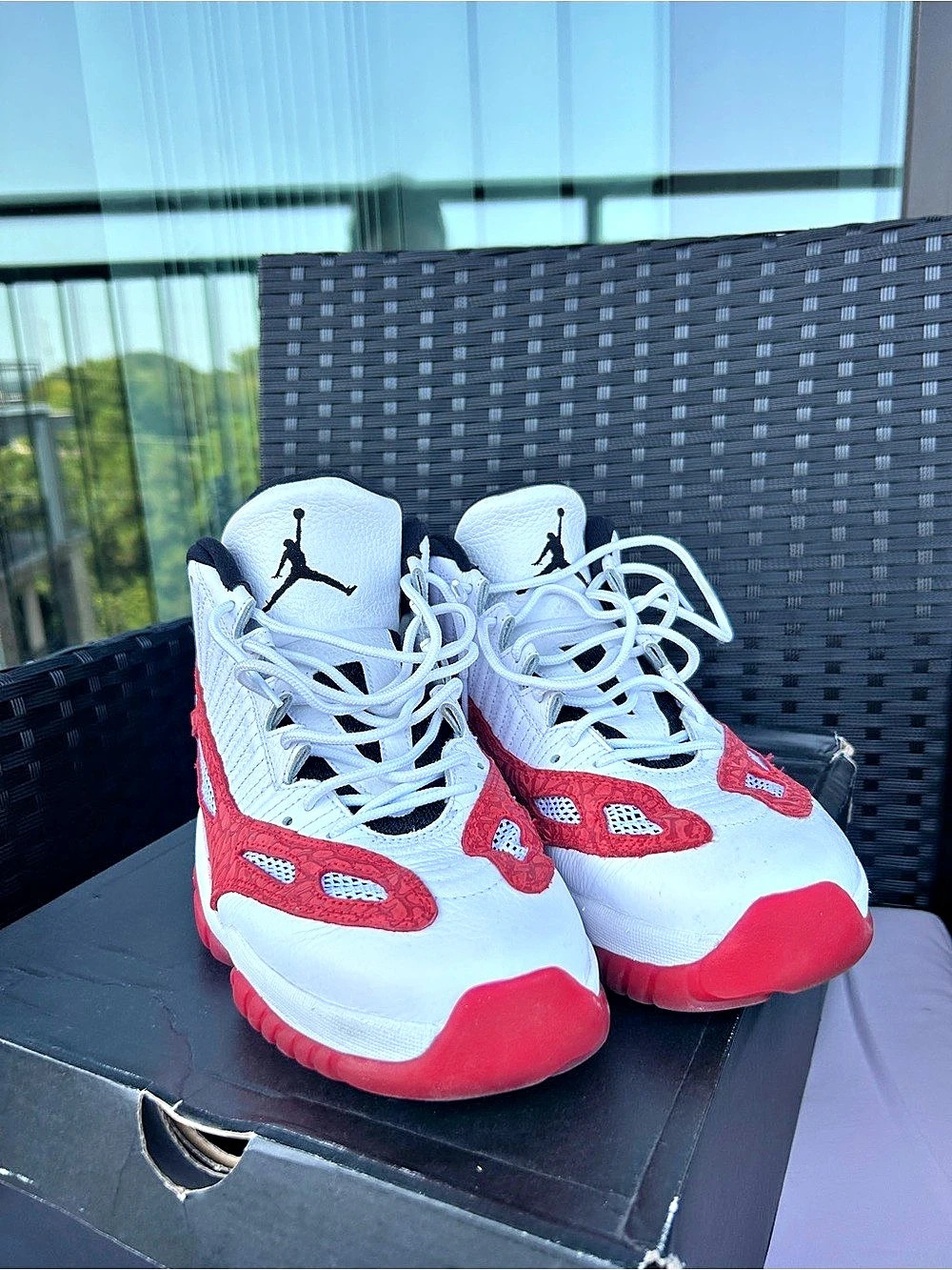 Jordan Air Jordan 11 Retro Low IE "Gym Red" White & Red Like New